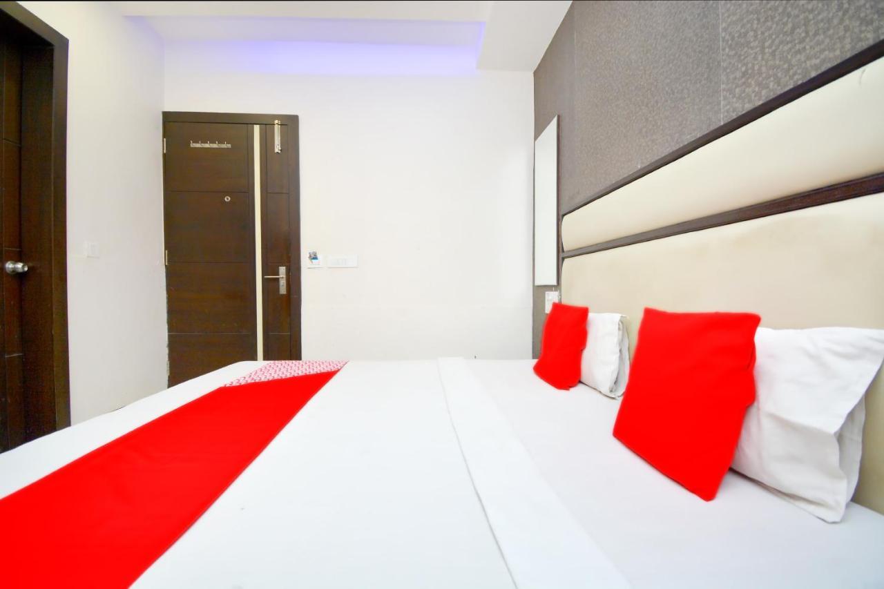 Oyo 45390 Heritage In Hotel Ludhiana