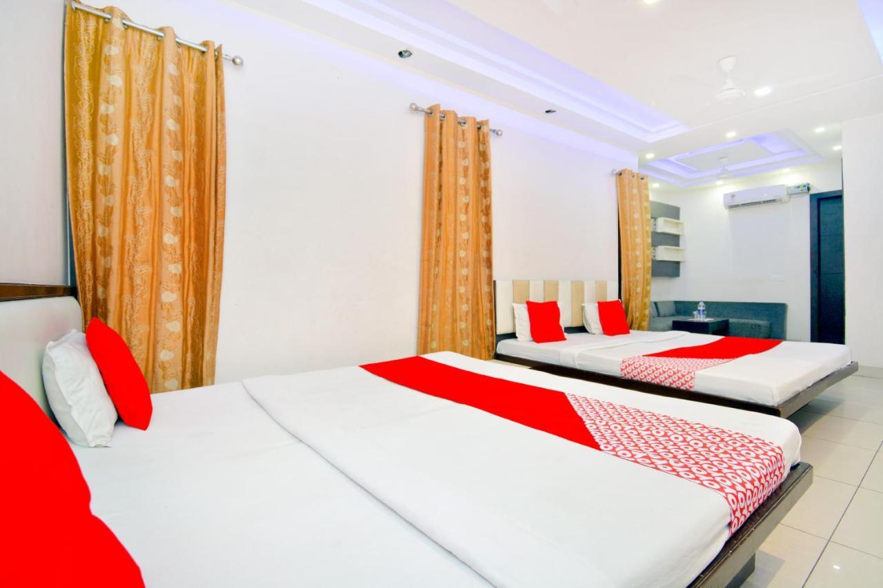 Oyo 45390 Heritage In 3*