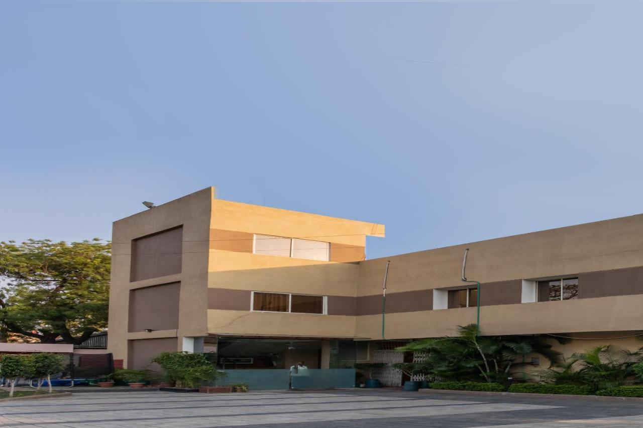 Hotel Oyo 45390 Heritage In 3*