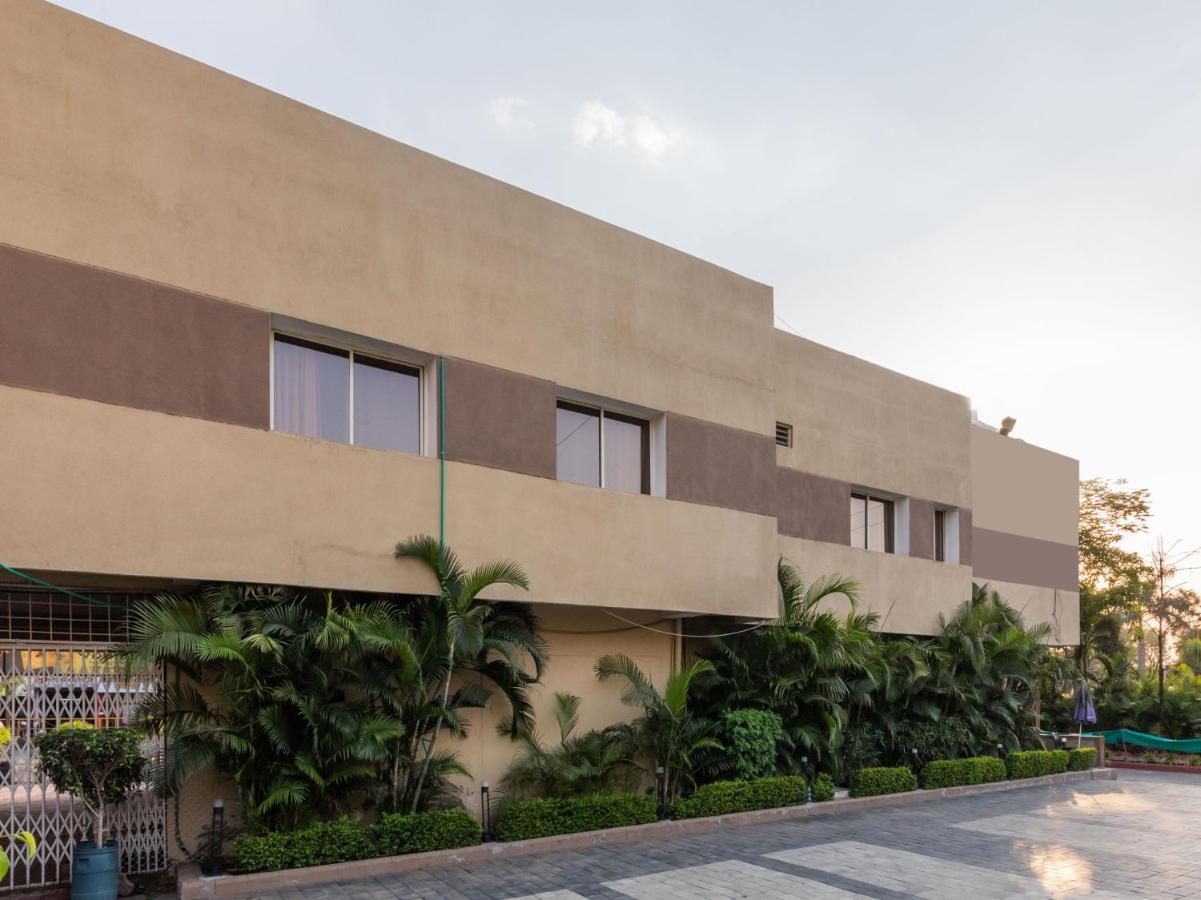 Oyo 45390 Heritage In Hotel Ludhiana